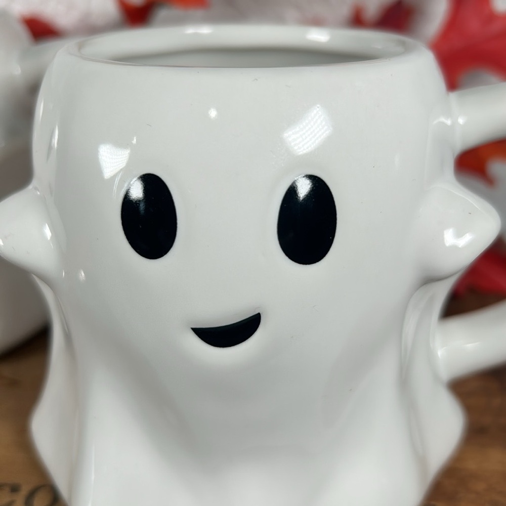 Ghost Mugs Threshold Grinning Ghost 10oz Mugs Set of 2 NWT  Halloween Drink Cup - Picture 13 of 13